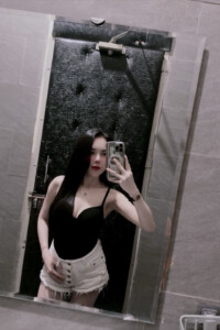 {"ARInfo":{"IsUseAR":false},"Version":"1.0.0","MakeupInfo":{"IsUseMakeup":false},"FaceliftInfo":{"IsChangeEyeLift":false,"IsChangeFacelift":false,"IsChangePostureLift":false,"IsChangeNose":false,"IsChangeFaceChin":false,"IsChangeMouth":false,"IsChangeThinFace":false},"BeautyInfo":{"SwitchMedicatedAcne":false,"IsAIBeauty":false,"IsBrightEyes":false,"IsSharpen":false,"IsOldBeauty":false,"IsReduceBlackEyes":false},"HandlerInfo":{"AppName":2},"FilterInfo":{"IsUseFilter":false}}