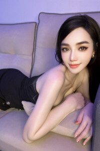 {"ARInfo":{"IsUseAR":false},"Version":"1.0.0","MakeupInfo":{"IsUseMakeup":false},"FaceliftInfo":{"IsChangeEyeLift":false,"IsChangeFacelift":false,"IsChangePostureLift":false,"IsChangeNose":false,"IsChangeFaceChin":false,"IsChangeMouth":false,"IsChangeThinFace":true},"BeautyInfo":{"SwitchMedicatedAcne":false,"IsAIBeauty":false,"IsBrightEyes":false,"IsSharpen":false,"IsOldBeauty":false,"IsReduceBlackEyes":false},"HandlerInfo":{"AppName":2},"FilterInfo":{"IsUseFilter":false}}