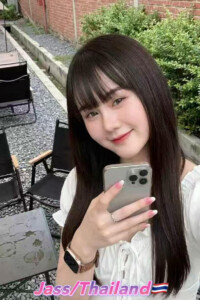 {"ARInfo":{"IsUseAR":false},"Version":"1.0.0","MakeupInfo":{"IsUseMakeup":false},"FaceliftInfo":{"IsChangeEyeLift":false,"IsChangeFacelift":false,"IsChangePostureLift":false,"IsChangeNose":false,"IsChangeFaceChin":false,"IsChangeMouth":false,"IsChangeThinFace":false},"BeautyInfo":{"SwitchMedicatedAcne":false,"IsAIBeauty":false,"IsBrightEyes":false,"IsSharpen":false,"IsOldBeauty":false,"IsReduceBlackEyes":false},"HandlerInfo":{"AppName":2},"FilterInfo":{"IsUseFilter":false}}